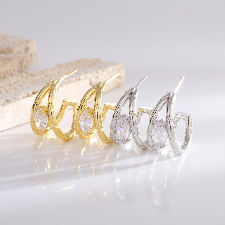 Eco-friendly Copper with Real Gold Plating Fashion Stud Earrings