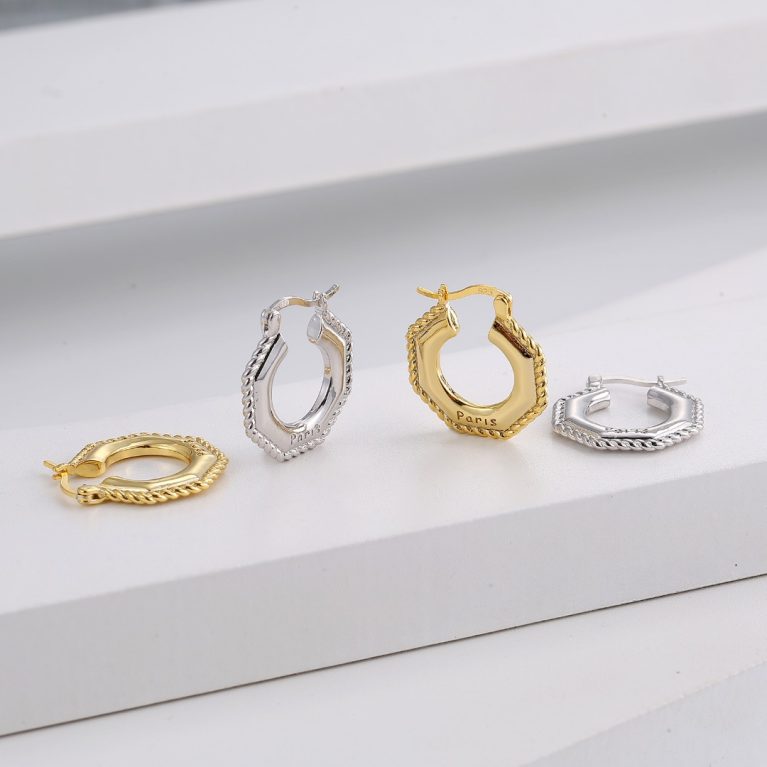 Eco-Friendly Copper with Real Gold Plating & Metallic-Style Ear Studs