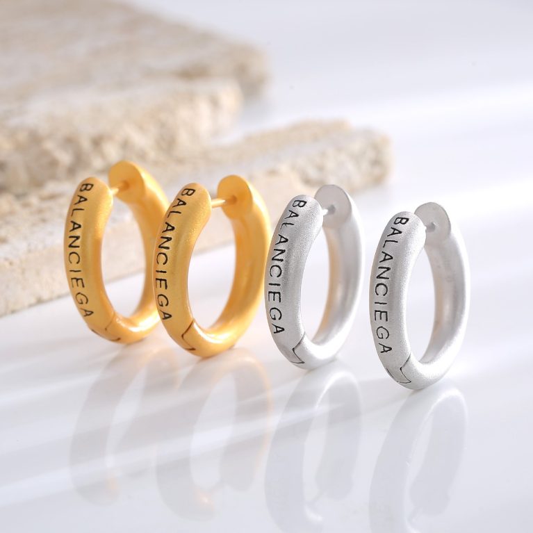 Eco-Friendly Copper Ear Hooks with Genuine Gold Plating