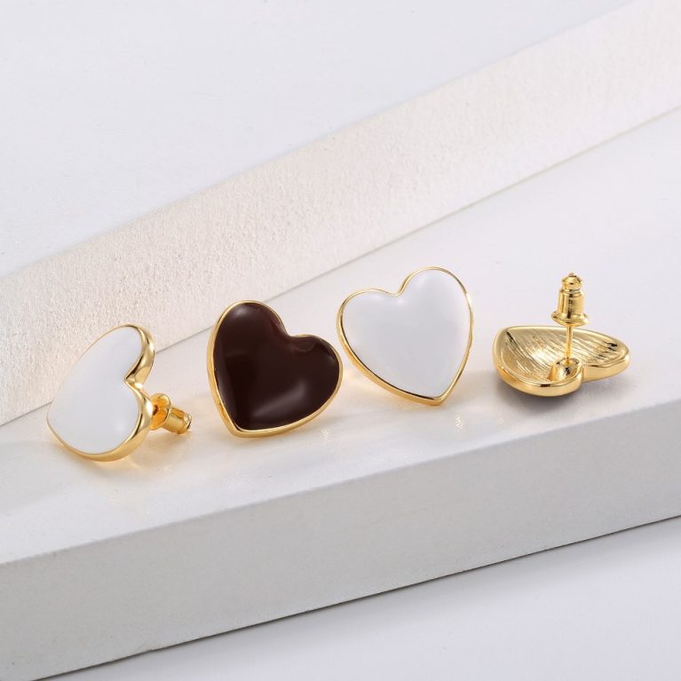 Eco-Friendly Copper Real Gold Plated Heart Stud Earrings
