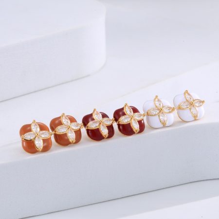 Eco-friendly Copper Genuine Gold Plated Stylish Ear Studs