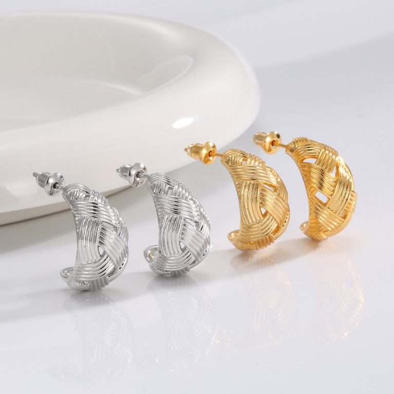 Eco-Friendly Copper with Real Gold Plating Vintage Style Earrings