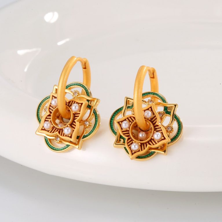 Eco-Friendly Copper Earhooks with Genuine Gold Plating and Guochao Style Design
