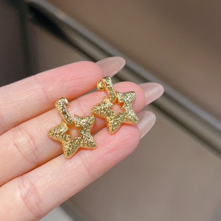 Eco-Friendly Copper Gold-Plated Star Stud Earrings