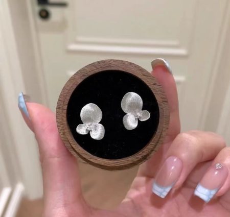 Hot-Selling Eco-Friendly Copper Real Gold Plated White Magnolia Flower Earrings