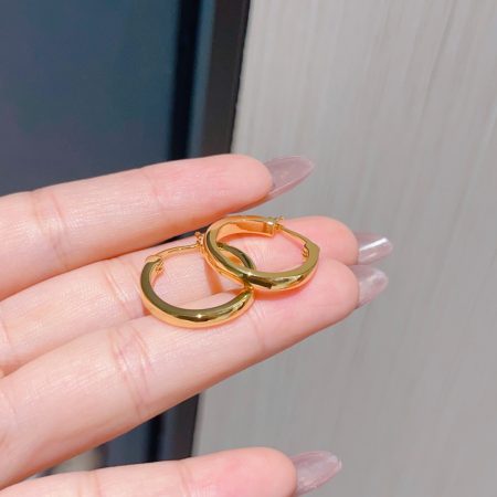 Eco-Friendly Copper Real Gold Plating + Sleek Ear Hook