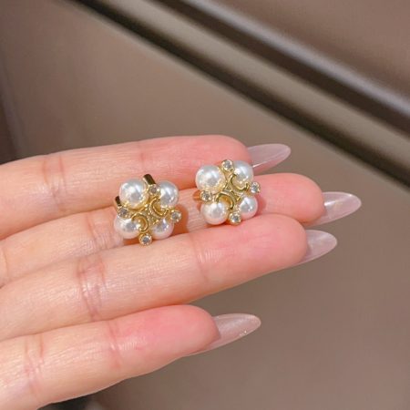 🔥 Hot-Selling Eco-Friendly Copper & Real Gold Plated Luxury Pearl Earrings