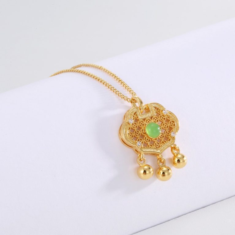 Eco-Friendly Copper Real Gold Plated Peace Lock Necklace