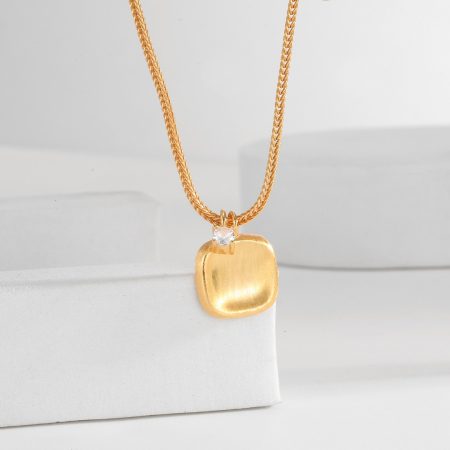 Popular Eco-Friendly Copper Necklace with Genuine Gold Plating & Modern Minimalist Design