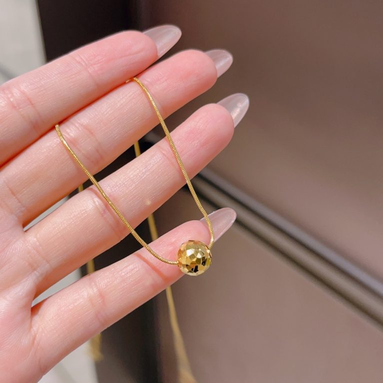 Eco-friendly Copper Genuine Gold Plated Necklace with Crushed Ice Finish Gold Ball