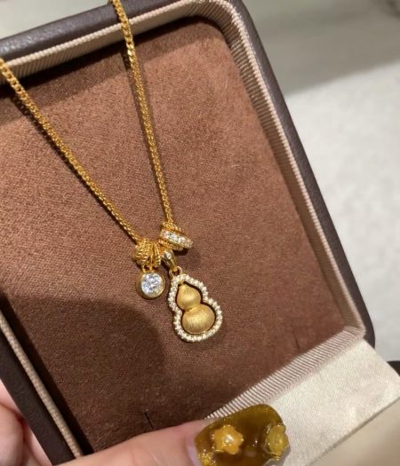 Eco-Friendly Copper Necklace with Real Gold Plating & Brushed Gourd Design