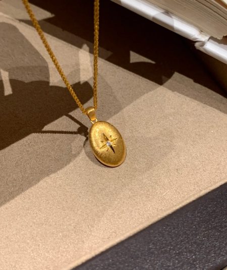 Eco-Friendly Copper Gold-Plated Necklace with Starry Sparkle