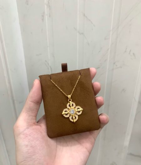 Eco-friendly Copper with Real Gold Plating & Vajra Pendant Necklace